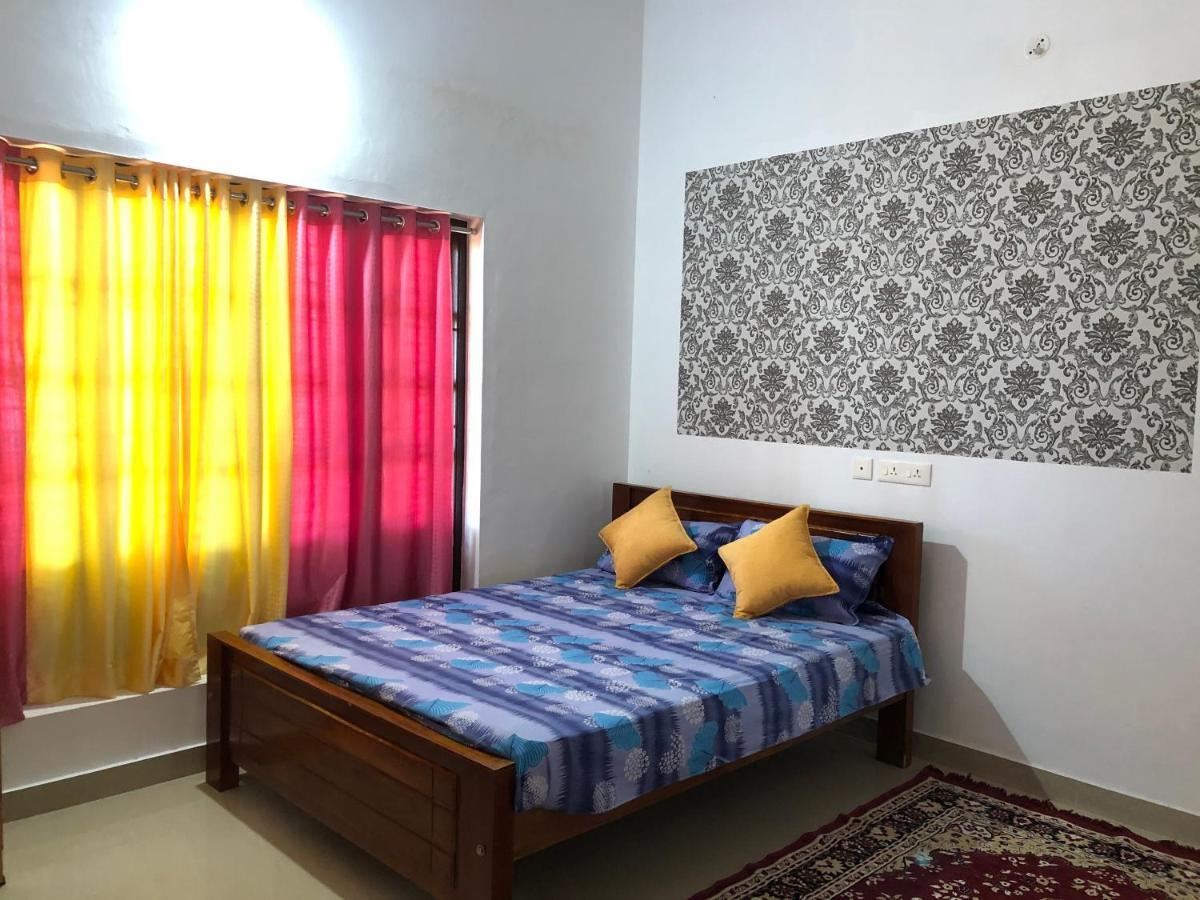 Candlehut Homestay Nīleshwar Exterior foto